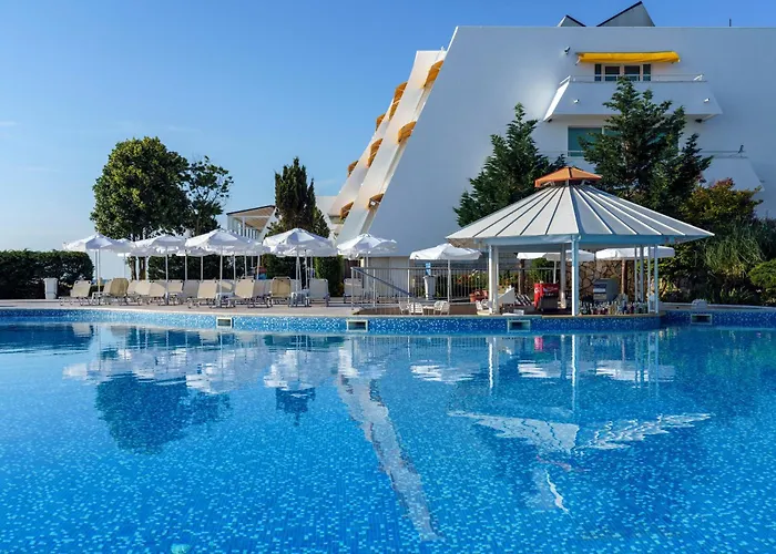 Hotel Aluasun Helios 3*