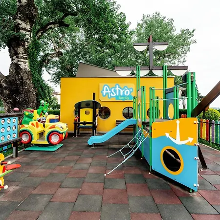 מלון Aluasun Helios 3*