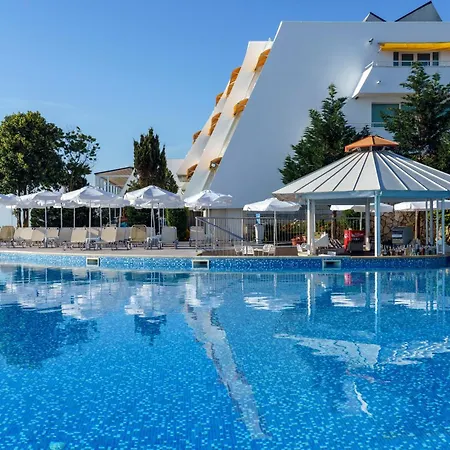 Szálloda Aluasun Helios 3*