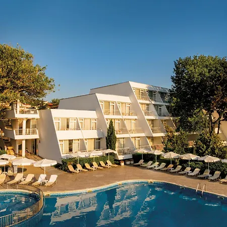 Aluasun Helios 3* Obzor