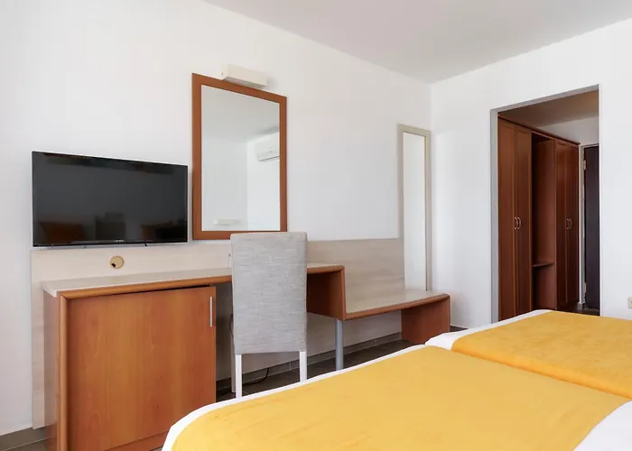 Hotel Aluasun Helios 3*