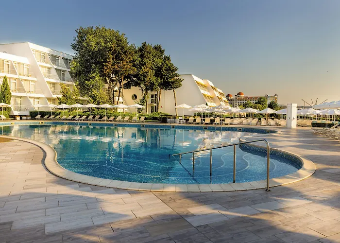 Hotel Aluasun Helios 3*